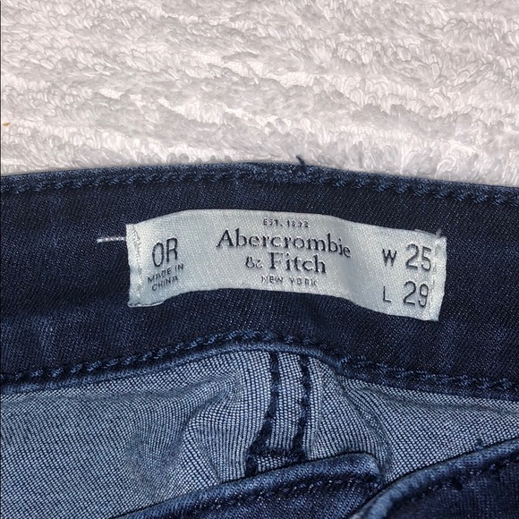 American Eagle High Waisted Skinny Jeans - Picture 2 of 2